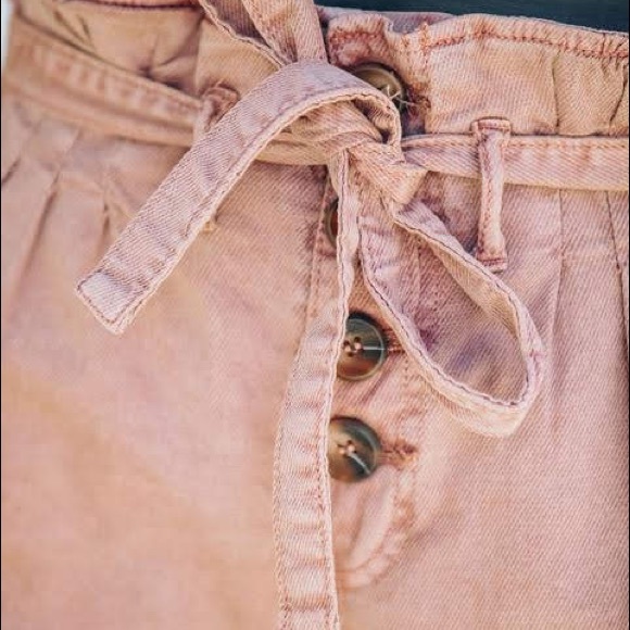 Paperbag Shorts - Picture 3 of 5